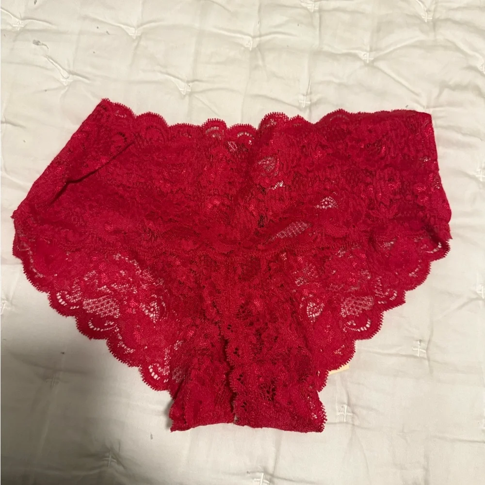 Cosabella Vibrant Crotchless Red Lace Panties- New With Tag - Picture 2 of 3